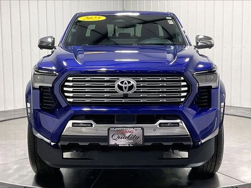 Used 2025 Toyota Tacoma Limited image 2