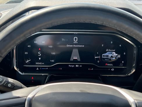 Used 2024 GMC Sierra 1500 SLT image 26