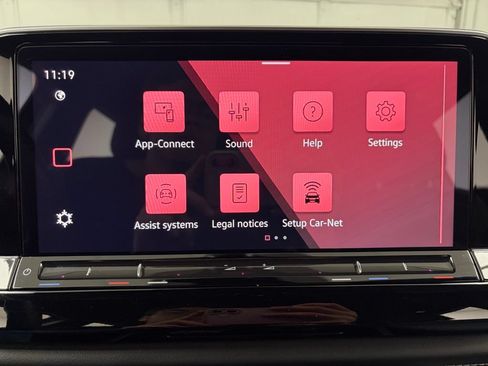 Used 2024 Volkswagen Atlas Cross Sport SEL R-Line AWD/4WD image 32