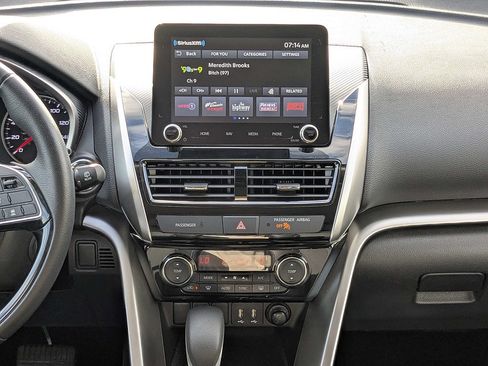 Used 2024 Mitsubishi Eclipse Cross SE AWD/4WD image 19