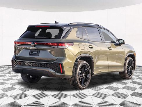 New 2026 Volkswagen Tiguan SE R-Line image 15