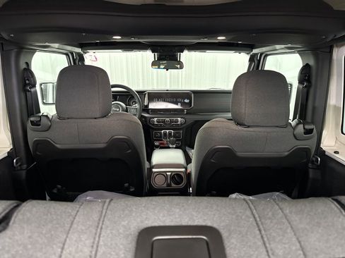New 2025 Jeep Wrangler Rubicon w/ Convenience Group image 9