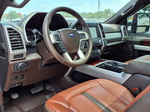 Used 2021 Ford F250 King Ranch w/ King Ranch Ultimate Package AWD/4WD image 23