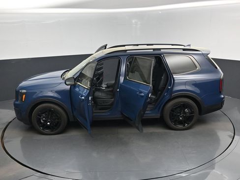 Certified 2024 Kia Telluride EX X-Line image 17