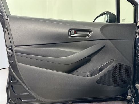 Certified 2023 Toyota Corolla LE image 12
