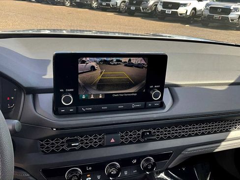 Used 2025 Honda Accord LX image 27