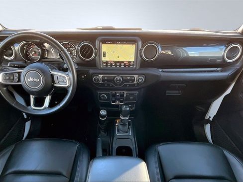 Certified 2021 Jeep Wrangler Unlimited Sahara image 17