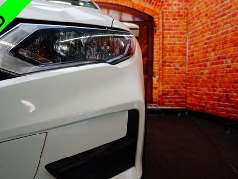 Used 2017 Nissan Rogue SV image 69