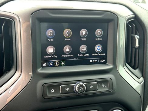 Used 2022 Chevrolet Silverado 1500 Custom AWD/4WD image 22