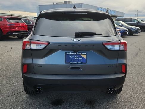 Certified 2022 Ford Escape SEL w/ SEL Stealth AWD Package image 4