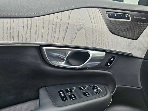 Certified 2024 Volvo XC90 B6 Ultimate w/ Protection Package Premier image 33