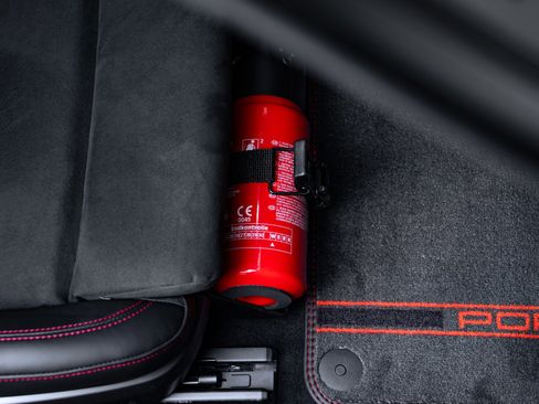 Used 2022 Porsche 911 GT3 image 46