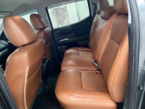 Used 2023 Toyota Tacoma Trail Edition w/ Trail Edition image 23