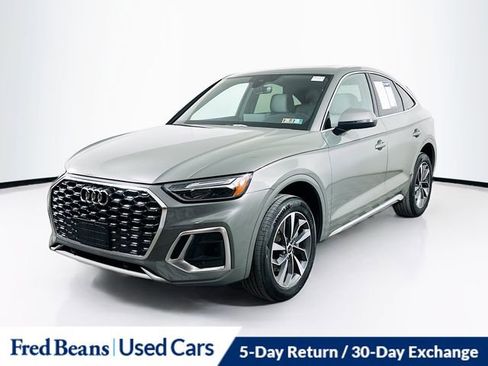 Used 2023 Audi Q5 2.0T Premium w/ Convenience Package image 3