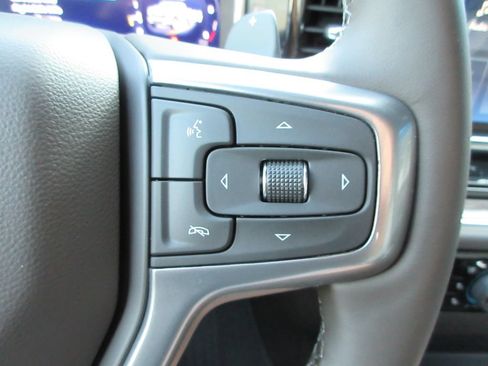 New 2026 Chevrolet Silverado 1500 LTZ w/ LTZ Premium Package AWD/4WD image 30