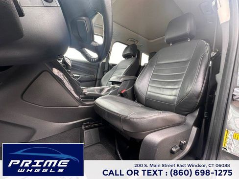 Used 2014 Ford Escape Titanium w/ Equipment Group 401A image 10