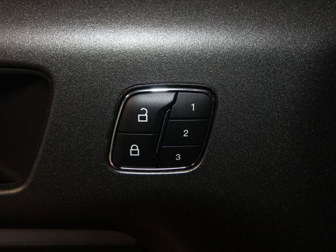 Used 2025 Ford Bronco Sport Badlands image 9