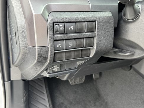 New 2026 Toyota Tacoma SR5 AWD/4WD image 17