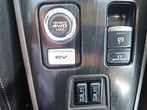 Used 2018 Mitsubishi Outlander GT image 36