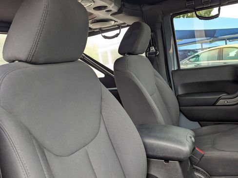Used 2014 Jeep Wrangler Sport w/ Connectivity Group image 26