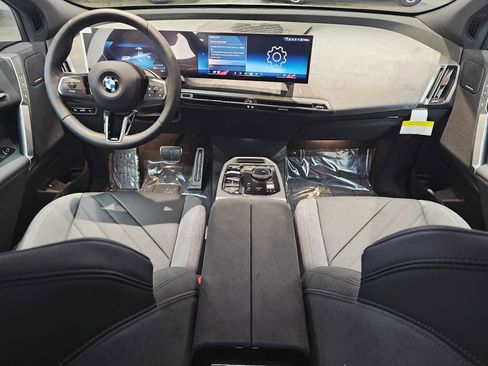 New 2026 BMW iX xDrive45 w/ M Sport Package image 10