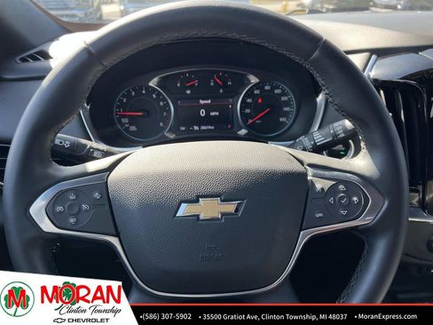 Certified 2023 Chevrolet Traverse LT image 19