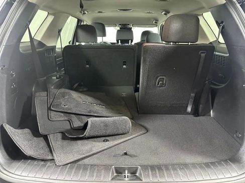 Used 2023 Hyundai Palisade SE image 27