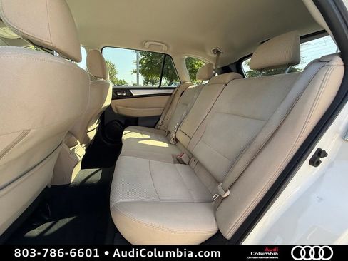 Used 2019 Subaru Outback 2.5i Premium AWD/4WD image 29