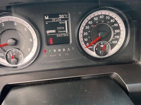 Used 2018 RAM 1500 Express image 10