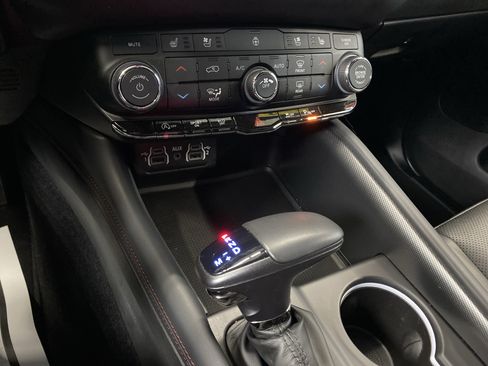 Certified 2024 Dodge Durango GT image 17