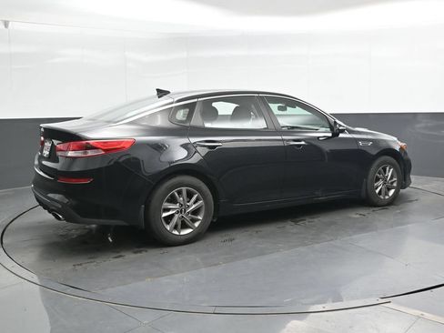 Used 2020 Kia Optima LX FWD image 3