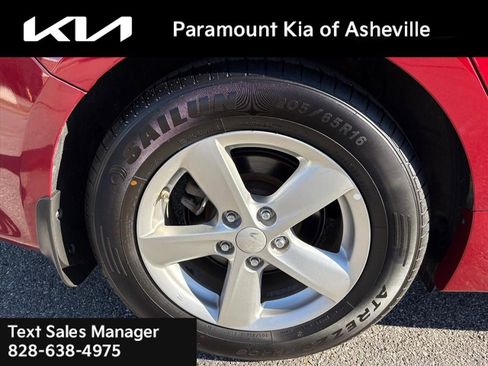 Used 2015 Kia Optima LX image 30