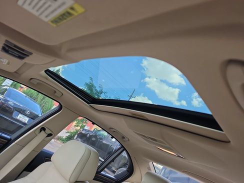 Used 2008 BMW 550i Sedan RWD image 20