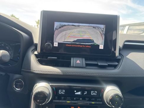 Used 2023 Toyota RAV4 AWD Hybrid image 22