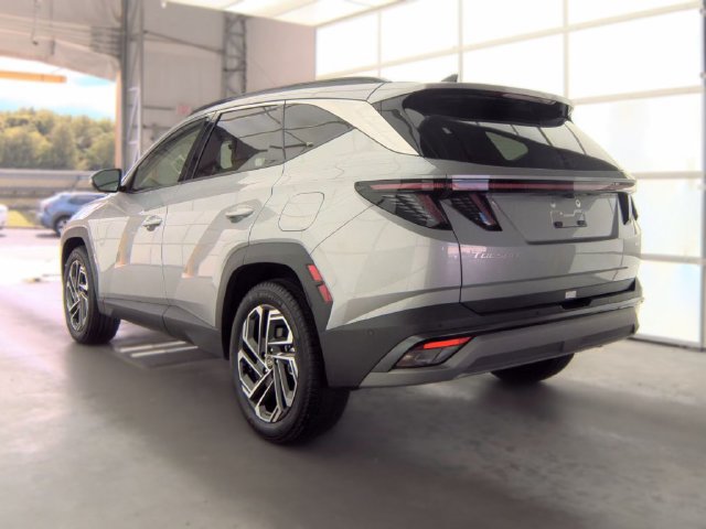 Used 2026 Hyundai Tucson Limited AWD/4WD image 7