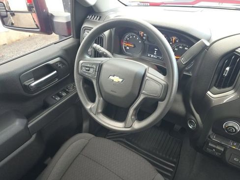 Used 2026 Chevrolet Silverado 2500 Custom w/ Custom Convenience Package image 28