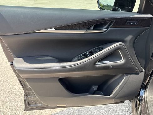 Used 2023 INFINITI QX60 Sensory w/ Vision Package AWD/4WD image 13
