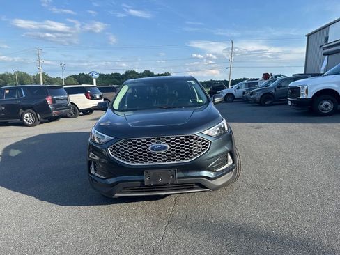 Used 2023 Ford Edge SEL w/ Convenience Package AWD/4WD image 2
