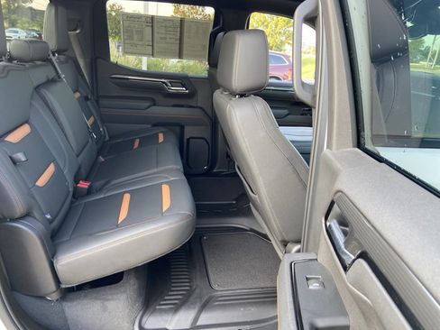 Used 2025 GMC Sierra 1500 AT4 AWD/4WD image 14