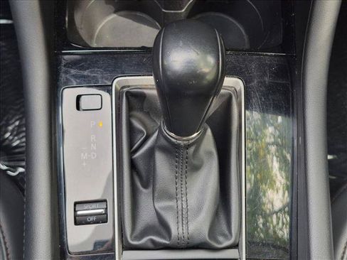 Used 2024 MAZDA MAZDA3 s FWD image 12