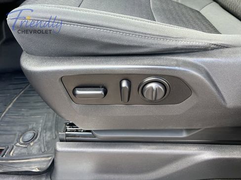 Certified 2021 Chevrolet Silverado 1500 LT AWD/4WD image 19