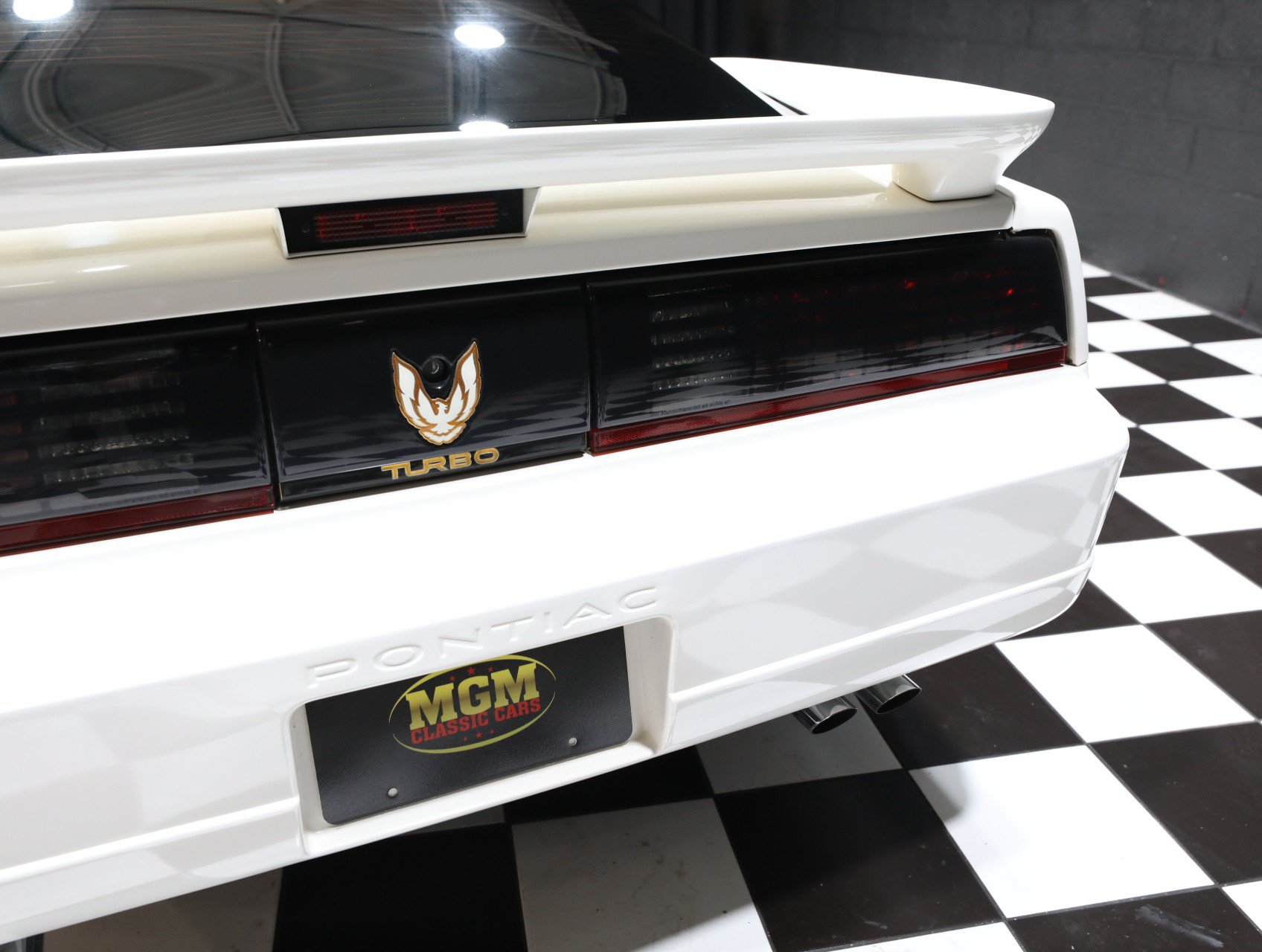 Used 1989 Pontiac Firebird Trans Am RWD image 30