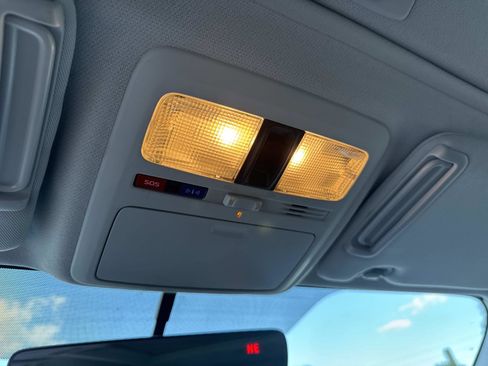 Used 2017 Subaru Forester 2.5i Touring image 29