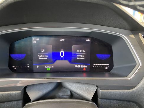 Certified 2022 Volkswagen Tiguan SE w/ Panoramic Sunroof Package image 29