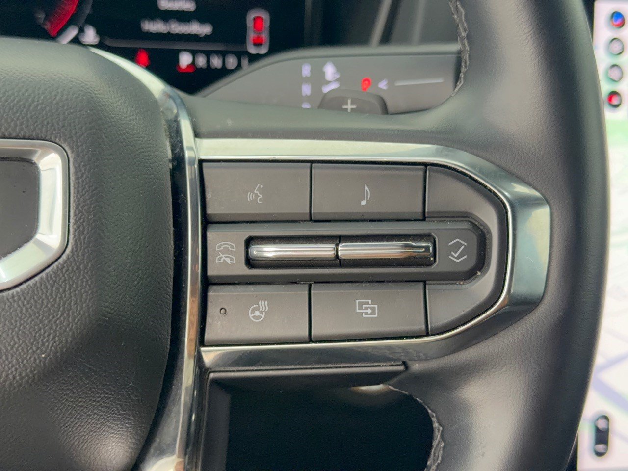 Used 2025 GMC Terrain Elevation FWD image 19