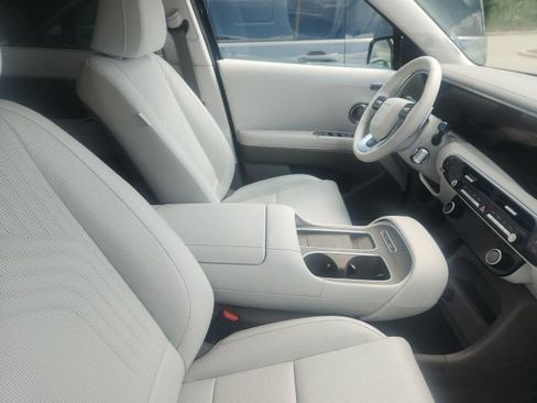 Used 2026 Hyundai Palisade SEL FWD image 4