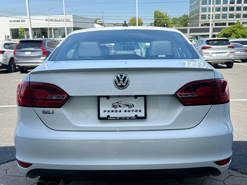 Used 2012 Volkswagen Jetta GLI Autobahn FWD image 6