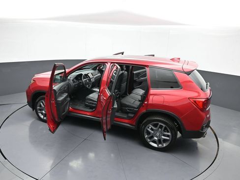 Used 2023 Honda Passport EX-L image 44