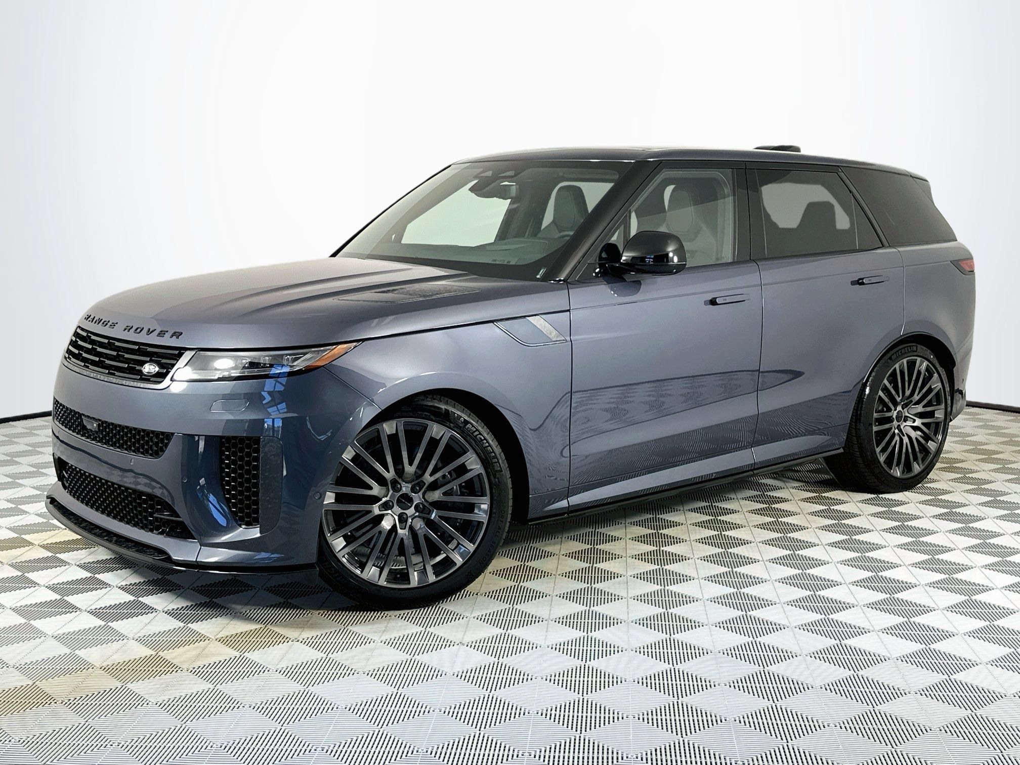 New 2026 Land Rover Range Rover Sport SV Carbon AWD/4WD image 1
