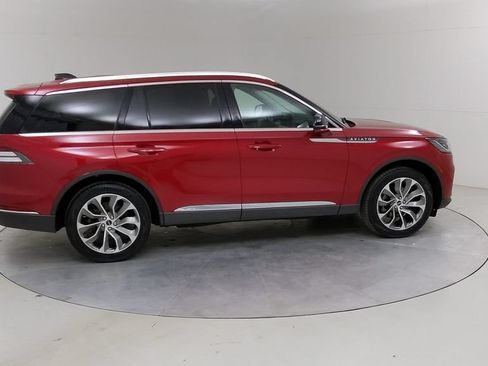 Used 2025 Lincoln Aviator Reserve w/ Luxury Package AWD/4WD image 15